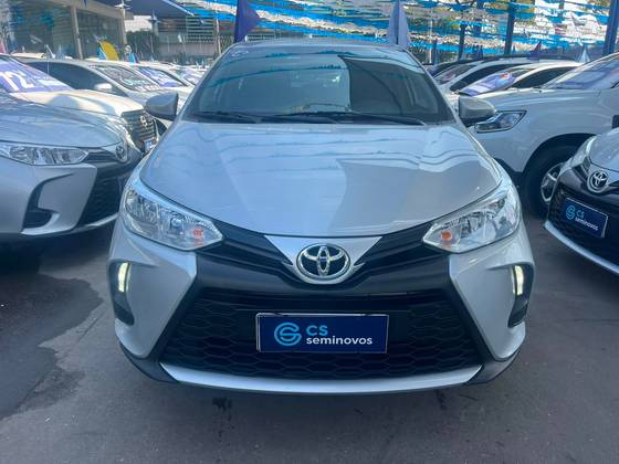 TOYOTA YARIS 1.5 16V FLEX SEDAN XL MULTIDRIVE TOYOTA YARIS 1.5 16V FLEX SEDAN XL MULTIDRIVE